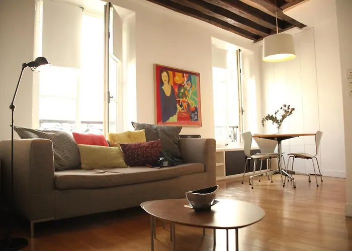 Sevres-Raspail Paris 6 Apartment